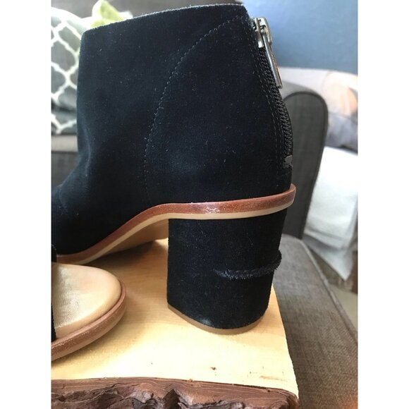 UGG Ginger Open Toe Ankle Boot Black Suede Size 6 1/2 Dressy Casual Summer fall - Picture 9 of 12